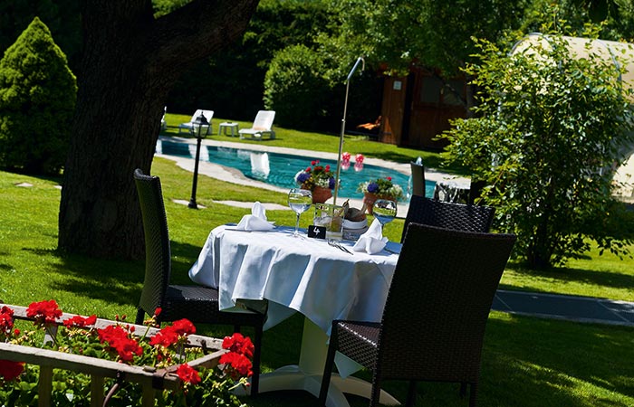 Ristorante - Albergo - Hotel Ristorante - Gasthof - HotelRestaurant - Albergo - Hotel Brunico