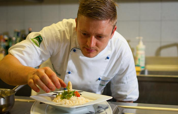 Ristorante - Hotel - Albergo - Bar  Brunico / Stegona