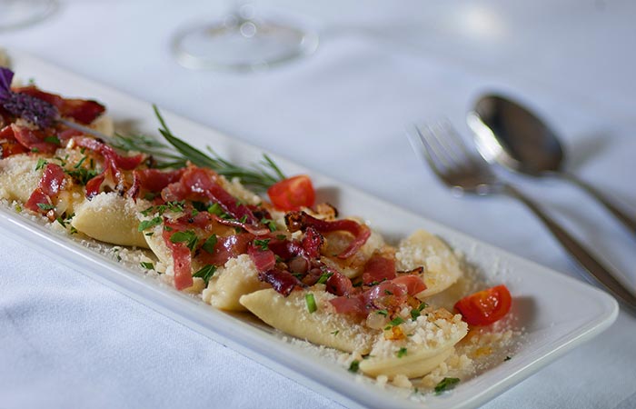 Hotel - Gasthof - Restaurant - Bar Zum Hirschen Bruneck / Stegen